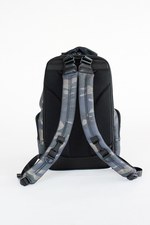 ミハラヤスヒロ×TUMI、京都・西陣織のバックパック＆キャリーバッグ登場｜写真3