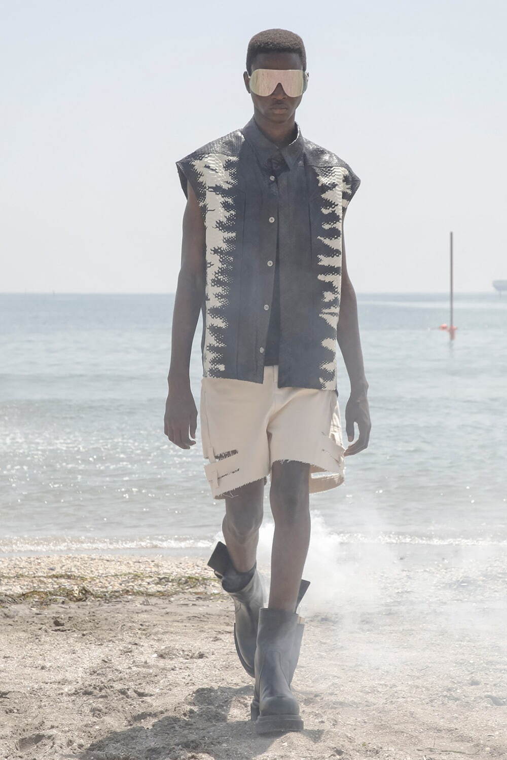 リック・オウエンス(Rick Owens) 2022年春夏メンズコレクション 