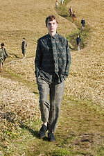 ホワイトマウンテニアリング 2022年春夏メンズコレクション - 都市生活に馴染むアウトドアウェア｜写真6