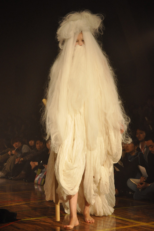 リトゥンアフターワーズ 2010年春夏<span>コレクション</span> - 写真1