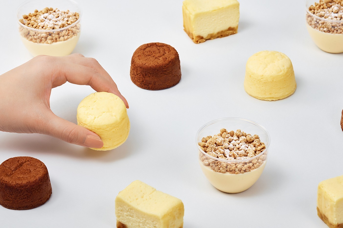 ベイク チーズタルトの新業態「チーズころん」“一口サイズ”のチーズスイーツ、新作チーズプリンも