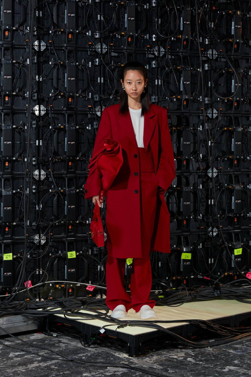 ウー ヨン ミ 2022年春夏｜ チェスターコート