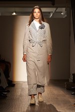 エンジニアド ガーメンツ 2014年春夏コレクション - 静寂の中で魅せたこだわり｜写真1