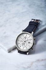 オロビアンコ限定腕時計、爽やかなホワイトダイヤル×ネイビーバンドのクロノグラフなど｜写真3