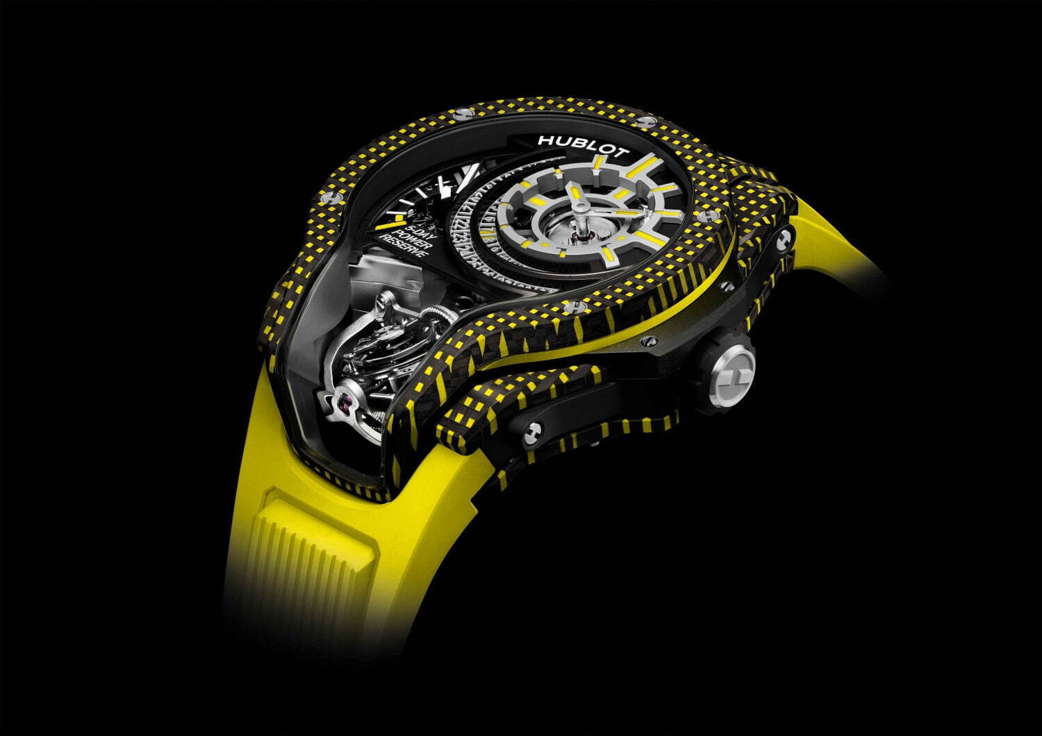 ウブロの新作腕時計 - ビビッドな“赤青緑黄”の4色、内部構造が見える特殊なケースで｜写真10