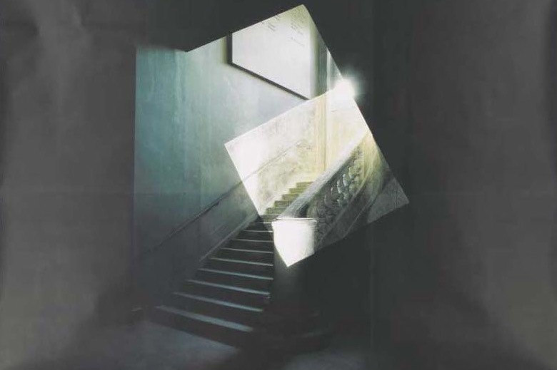 SUV(自動車)｜企画展「フォトグラフィック・ディスタンス」栃木県立美術館で - 不鮮明画像と写真の連続階調を再考