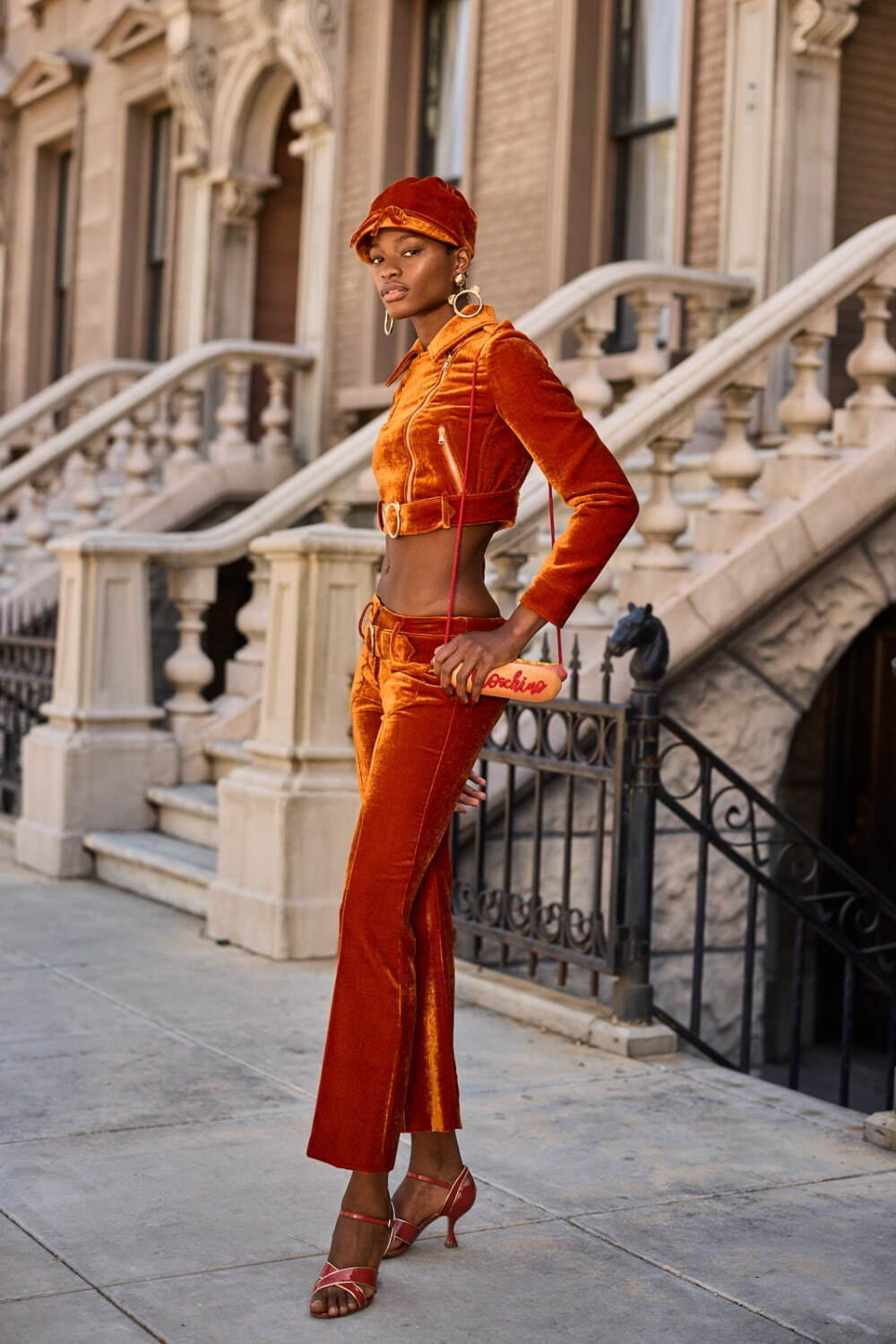 モスキーノ(MOSCHINO) 2022年春夏ウィメンズ&メンズコレクション  - 写真44