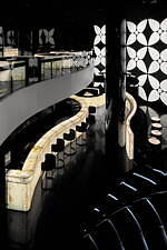 ジョルジオ アルマーニ50年の歴史、“モードの帝王”アルマーニ自身の言葉と紐解く独自のエレガンス｜写真25