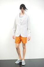 ガンリュウ(GANRYU) 2014年春夏コレクション - ルーズさと爽やかさの新しいバランス｜写真32