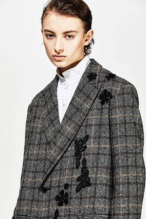 ミディウミソリッド(MIDIUMISOLID) 2021-22年秋冬ウィメンズ&メンズコレクション  - 写真17