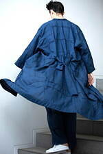 HaaT新作ウェア、ヴィンテージ刺繍ハンカチ着想のジャカード＆ピンタックワンピースなど｜写真2