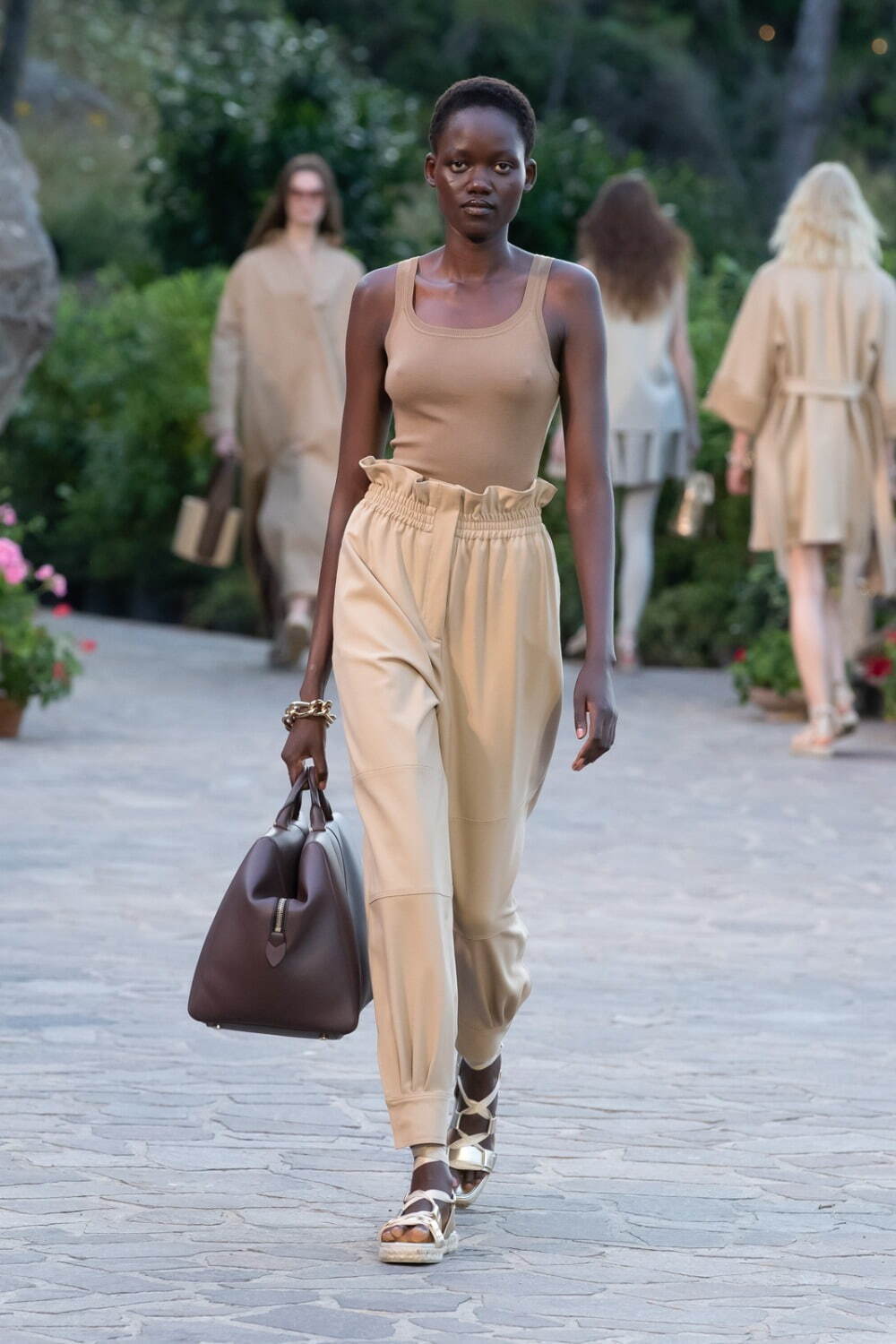 マックスマーラ(Max Mara) 2022年リゾートウィメンズコレクション  - 写真14