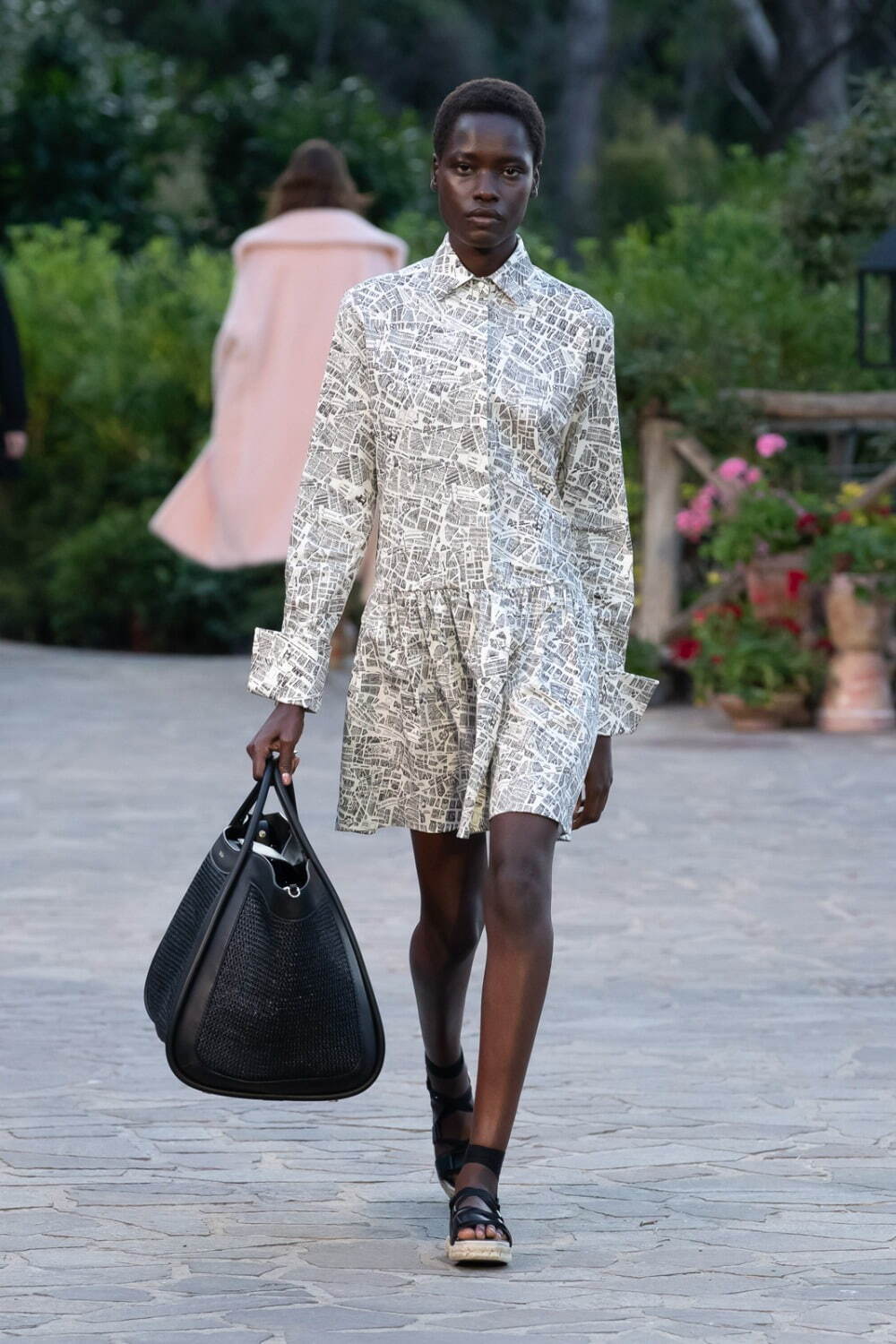 マックスマーラ(Max Mara) 2022年リゾートウィメンズコレクション  - 写真33