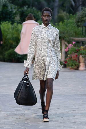 マックスマーラ(Max Mara) 2022年リゾートウィメンズコレクション  - 写真33