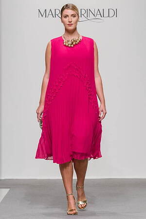 マリナ リナルディ(MARINA RINALDI) 2021-22年秋冬ウィメンズコレクション  - 写真2