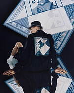 ディオールから“トランプゲーム”着想ケニー・シャーフとのコラボ新作、シルクスカーフ風プリントに｜写真20