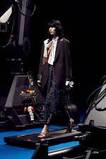 カラー 2022年春夏コレクション - 装飾を含むミニマル、再構築の痕跡をアクセントに｜写真11