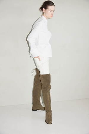 ネブローニ(NEBULONI E.) 2021-22年秋冬ウィメンズコレクション  - 写真2