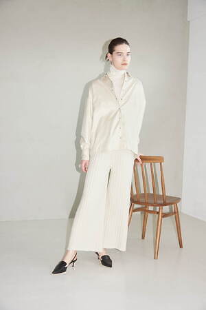 ネブローニ(NEBULONI E.) 2021-22年秋冬ウィメンズコレクション  - 写真3