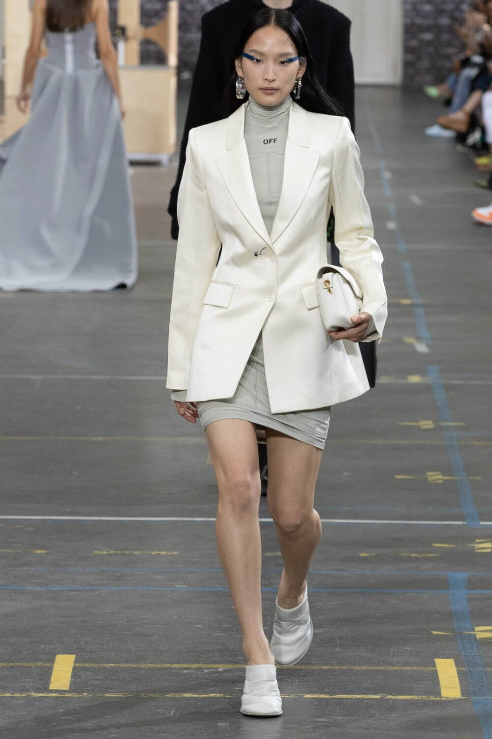 オフ-ホワイト (OFF-WHITE) 2021-22年秋冬ウィメンズ&メンズ ...