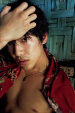 いま、男はエロティック！蜷川実花が撮る”旬な男”の写真展