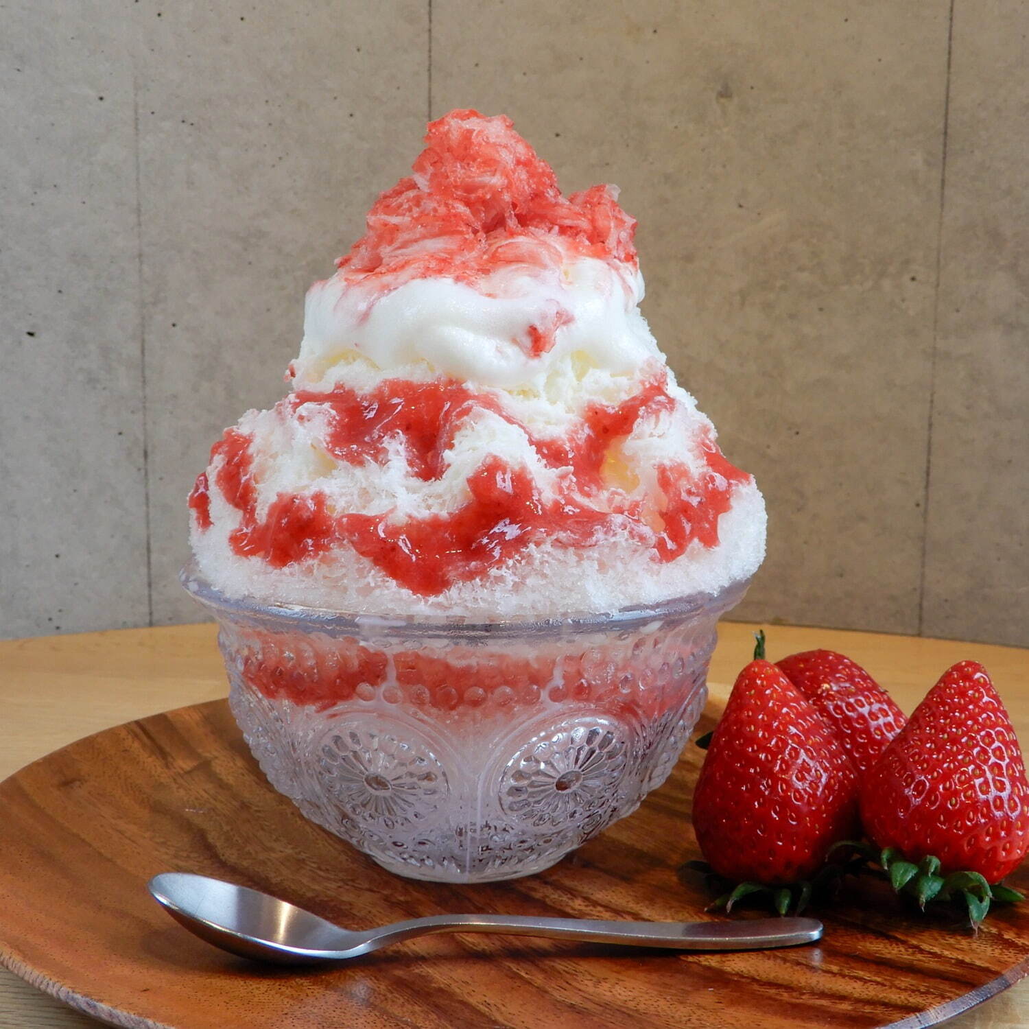 いちごクリームかき氷(イートイン専用) 1,320円