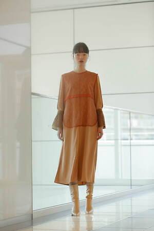 アローブ(Arobe) 2021-22年秋冬ウィメンズコレクション  - 写真32