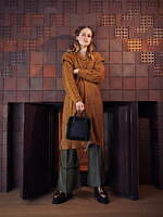 パメオポーズ 2021年秋コレクション - ドールハウスで起きたサスペンスストーリーに着想｜写真19