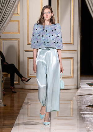 ジョルジオ アルマーニ プリヴェ(GIORGIO ARMANI PRIVÉ) 2021-22年秋冬ウィメンズコレクション  - 写真11