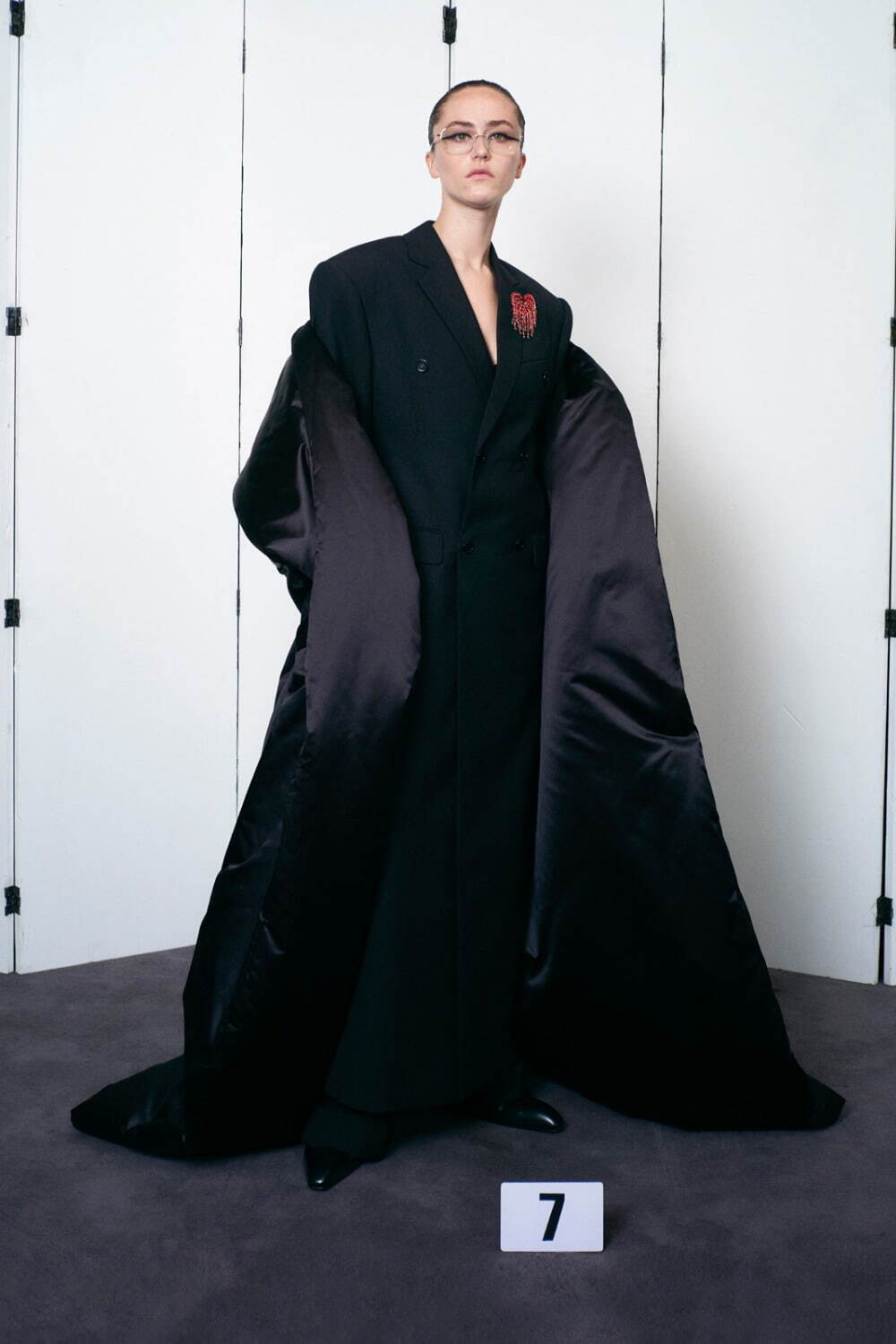 バレンシアガ クチュール(BALENCIAGA Couture ) 2021年冬ウィメンズ&メンズコレクション  - 写真7