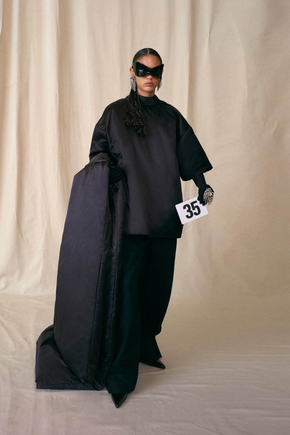 バレンシアガ クチュール(BALENCIAGA Couture ) 2021年冬ウィメンズ&メンズコレクション  - 写真35