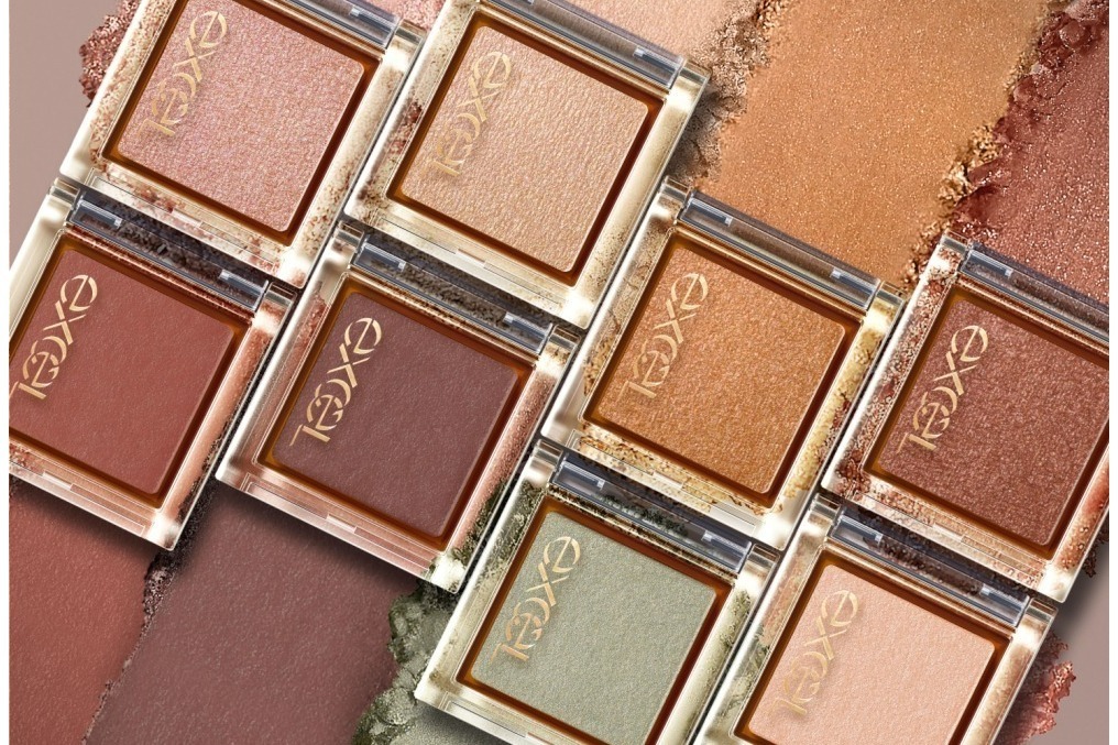 エクセル21年秋コスメ、シングルシャドウ「アイプランナー」新質感グロッシー＆光のドレープハイライト