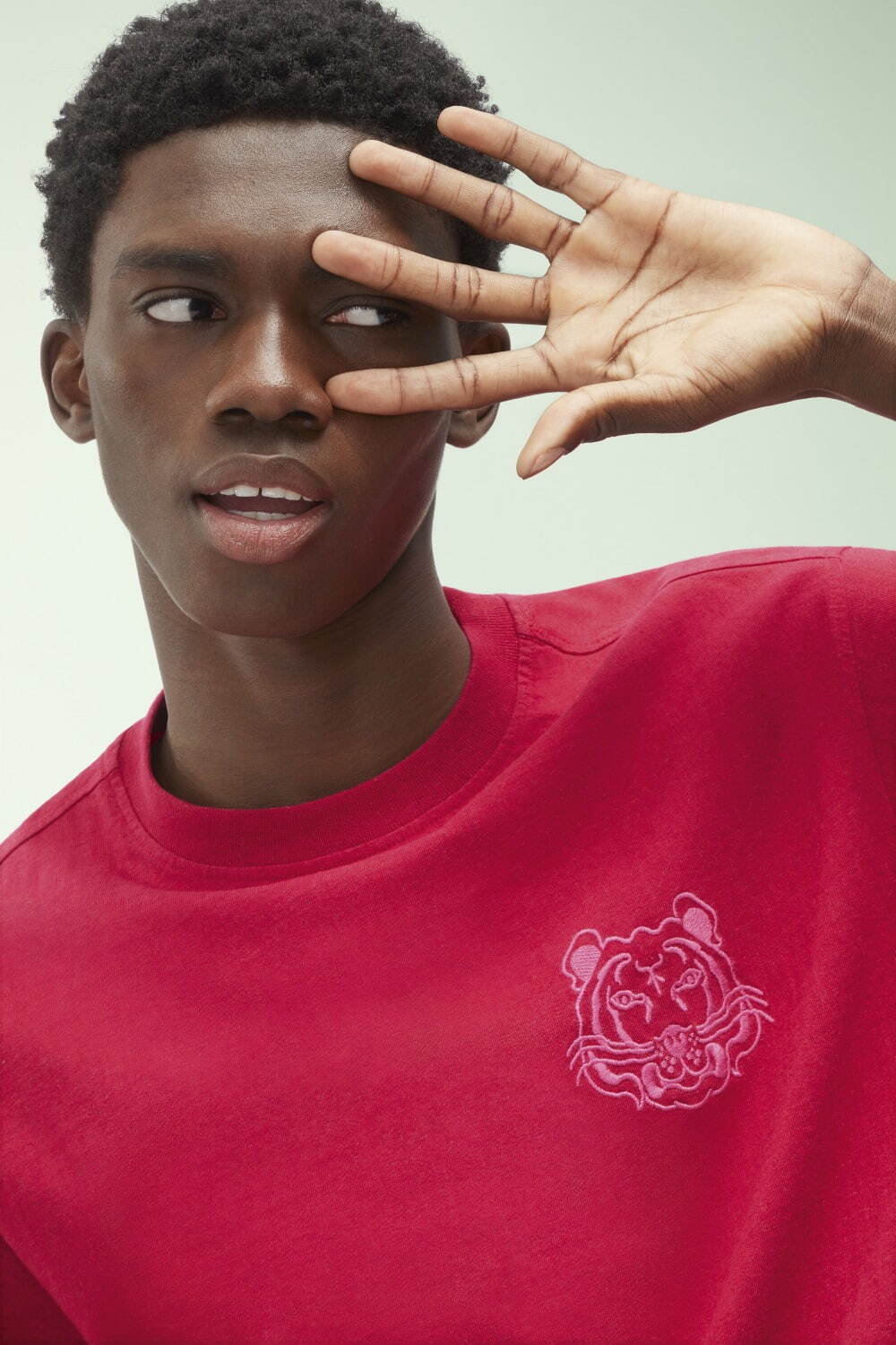 ケンゾーの新作Tシャツ - 胸に“虎”モチーフ配した全4色で、リサイクル素材採用｜写真15