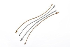 ダミアーニ”流れ星のように煌めく”新作ブレスレット、大粒ダイヤモンドを配して