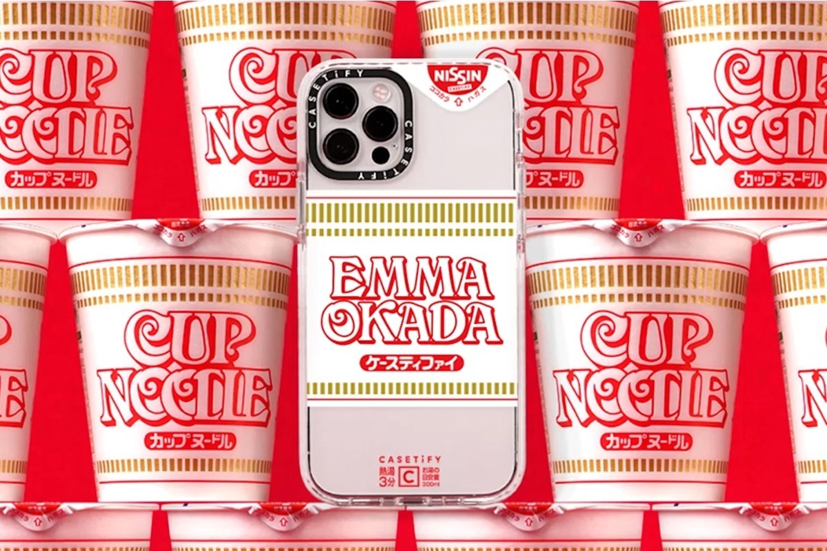 「カップヌードル」スマホケースがケースティファイから、フォントを自由にカスタム