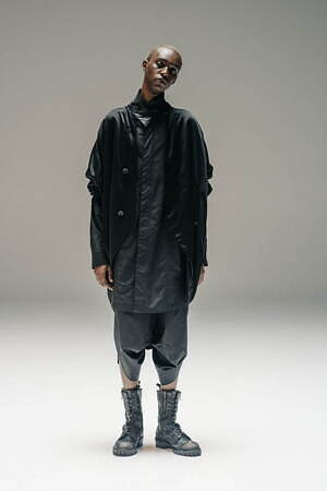 ユリウス(JULIUS) 2022年春夏ウィメンズ&メンズコレクション  - 写真9