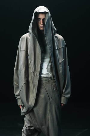 ユリウス(JULIUS) 2022年春夏ウィメンズ&メンズコレクション  - 写真10