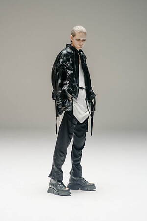 ユリウス(JULIUS) 2022年春夏ウィメンズ&メンズコレクション  - 写真28