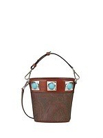 ヴァレンティノ(VALENTINO), フェンディ(FENDI), ディオール(DIOR), ルイ・ヴィトン(LOUIS VUITTON), コーチ(COACH), マーク ジェイコブス(MARC JACOBS), イル ビゾンテ(IL BISONTE), ディーゼル(DIESEL), ポーター(PORTER), トーガ(TOGA), シーバイクロエ(See By Chloé), エンポリオ アルマーニ(EMPORIO ARMANI), ロンシャン(LONGCHAMP), ヴェルサーチェ(VERSACE), トリー バーチ(TORY BURCH), フェラガモ(Ferragamo) 人気ブランド21年秋冬一覧｜写真32