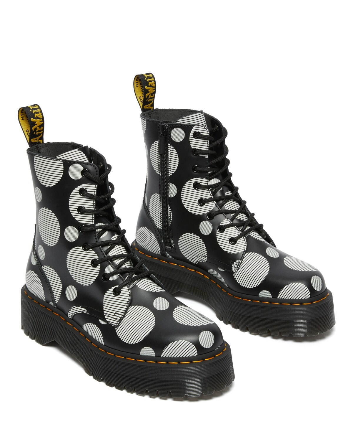 Dr.Martens 8ホール　レースアップブーツ　ポルカドット