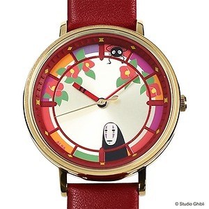 スタジオジブリ作品『千と千尋の神隠し』“道案内のランプ”がインテリアに、セイコーの腕時計も｜写真11