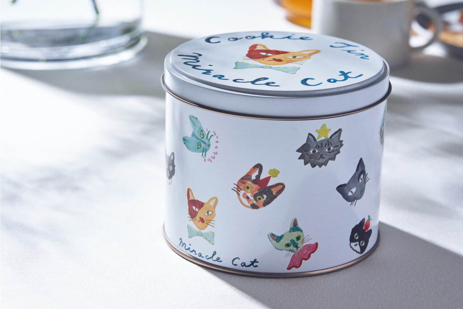 「Miracle Cat Cookie Tin」15枚入り(5種×各3枚) 2,400円