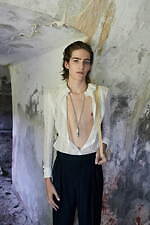 サンローラン 2022年春夏メンズコレクション  - 未来を見据える自然調和｜写真30