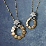 ノジェス(NOJESS), ヨンドシー(4℃), スタージュエリー(STAR JEWELRY), アガット(agete), アベリ(AbHerï), イー・エム(e.m.), サマンサティアラ(Samantha Tiara), アンテプリマ(ANTEPRIMA), ヴァン クリーフ＆アーペル(Van Cleef & Arpels), ポメラート(Pomellato), ジャスティン デイビス(JUSTIN DAVIS), ヴィヴィアン・ウエストウッド(Vivienne Westwood) クリスマスジュエリー2021｜写真1