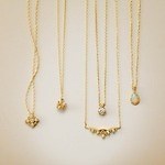 ノジェス(NOJESS), ヨンドシー(4℃), スタージュエリー(STAR JEWELRY), アガット(agete), アベリ(AbHerï), イー・エム(e.m.), サマンサティアラ(Samantha Tiara), アンテプリマ(ANTEPRIMA), ヴァン クリーフ＆アーペル(Van Cleef & Arpels), ポメラート(Pomellato), ジャスティン デイビス(JUSTIN DAVIS), ヴィヴィアン・ウエストウッド(Vivienne Westwood) クリスマスジュエリー2021｜写真30