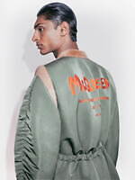 マックイーン(McQueen) McQueen｜写真16