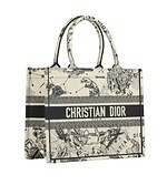 ルイ・ヴィトン(LOUIS VUITTON), ディオール(DIOR), マーク ジェイコブス(MARC JACOBS), マックイーン(McQueen), フルラ(FURLA), アンダーカバー(UNDERCOVER), クロエ(Chloé) 人気ブランド21年秋冬一覧｜写真8