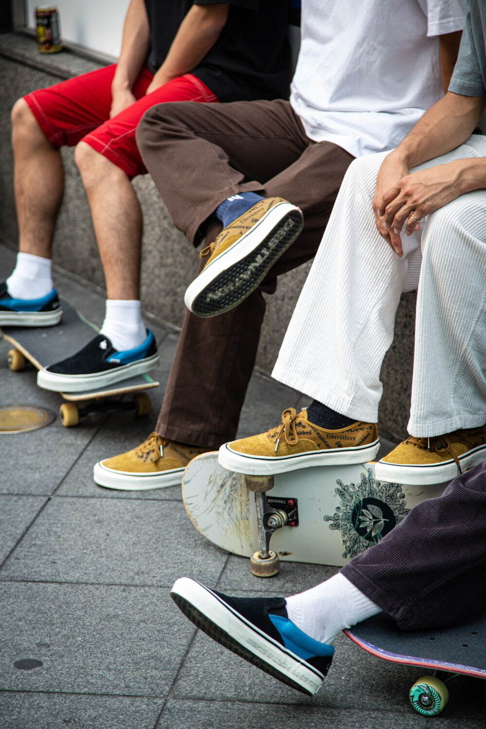 リベレイダース×VANS初のコラボスニーカー、“折鶴”刺繍のアッパーにロゴ入りクリアソール｜写真31