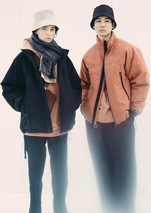 アーネイ(ANEI) 2021-22年秋冬ウィメンズ&メンズコレクション  - 写真25