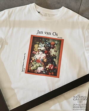 リリー ブラウンからゴッホやモネの名画Tシャツ＆バッグ